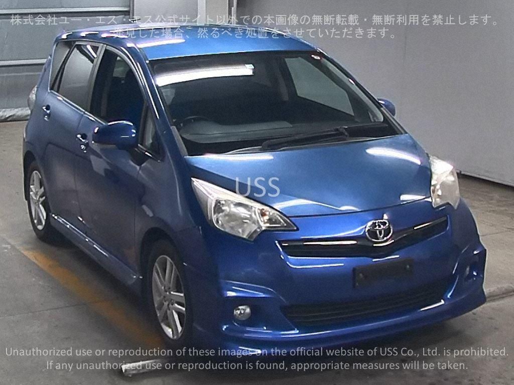 2010 TOYOTA RACTIS